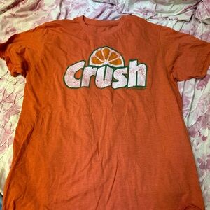 Crush tshirt size L